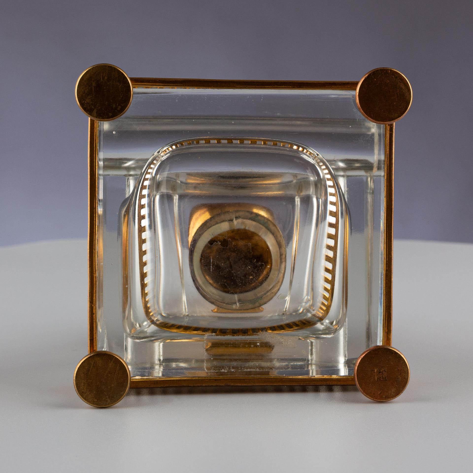 Tintero de cristal de principios del siglo XX con monturas doradas en venta 1