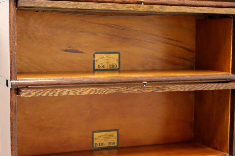 GLOBE WERNICKE 1920s Grade 299 Quartersawn Tiger Oak Barrister Bookcase