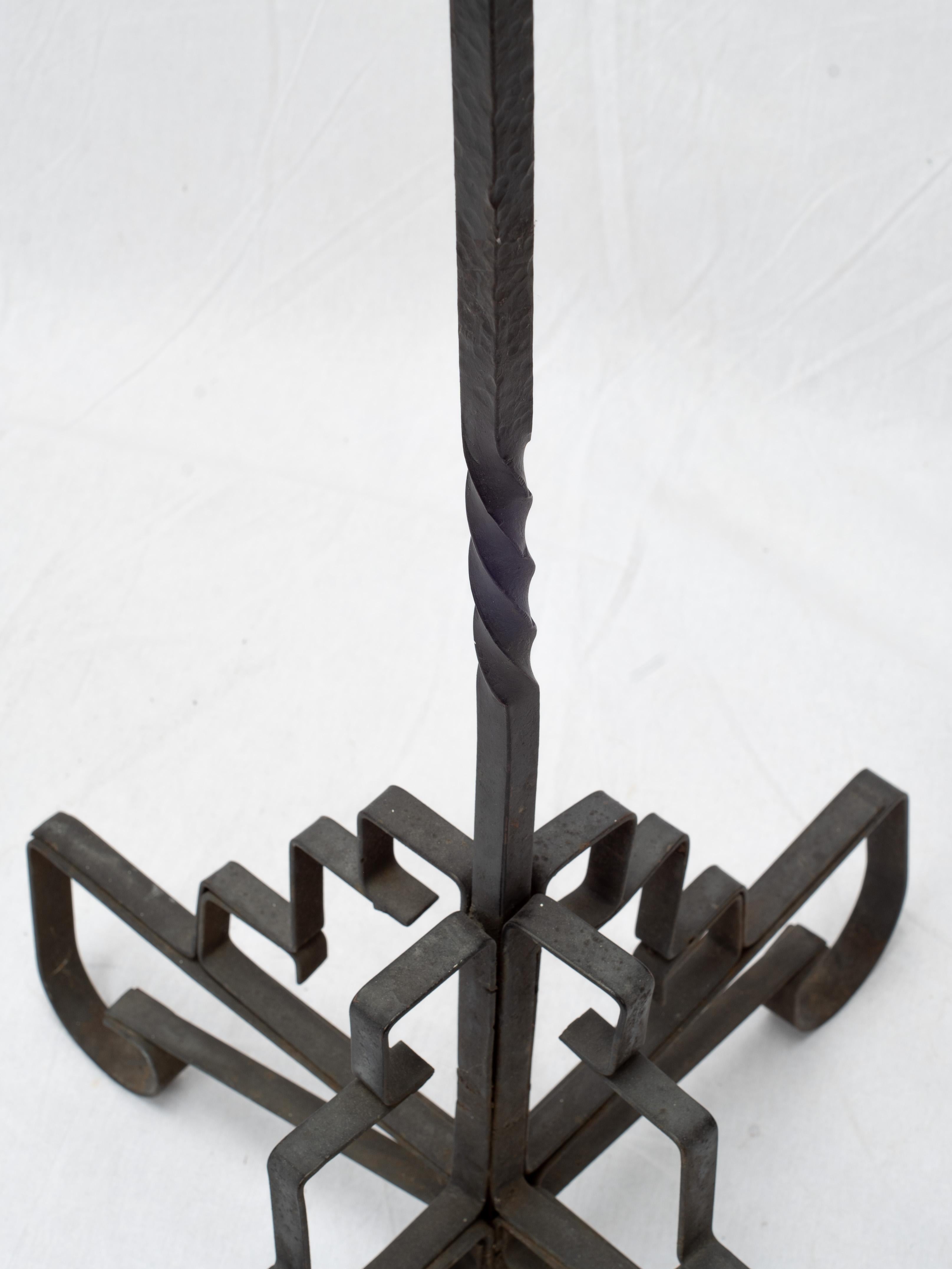 Early 20th Century Gothic Revival French Forged Iron Hat And Coat Rack For Sale 2