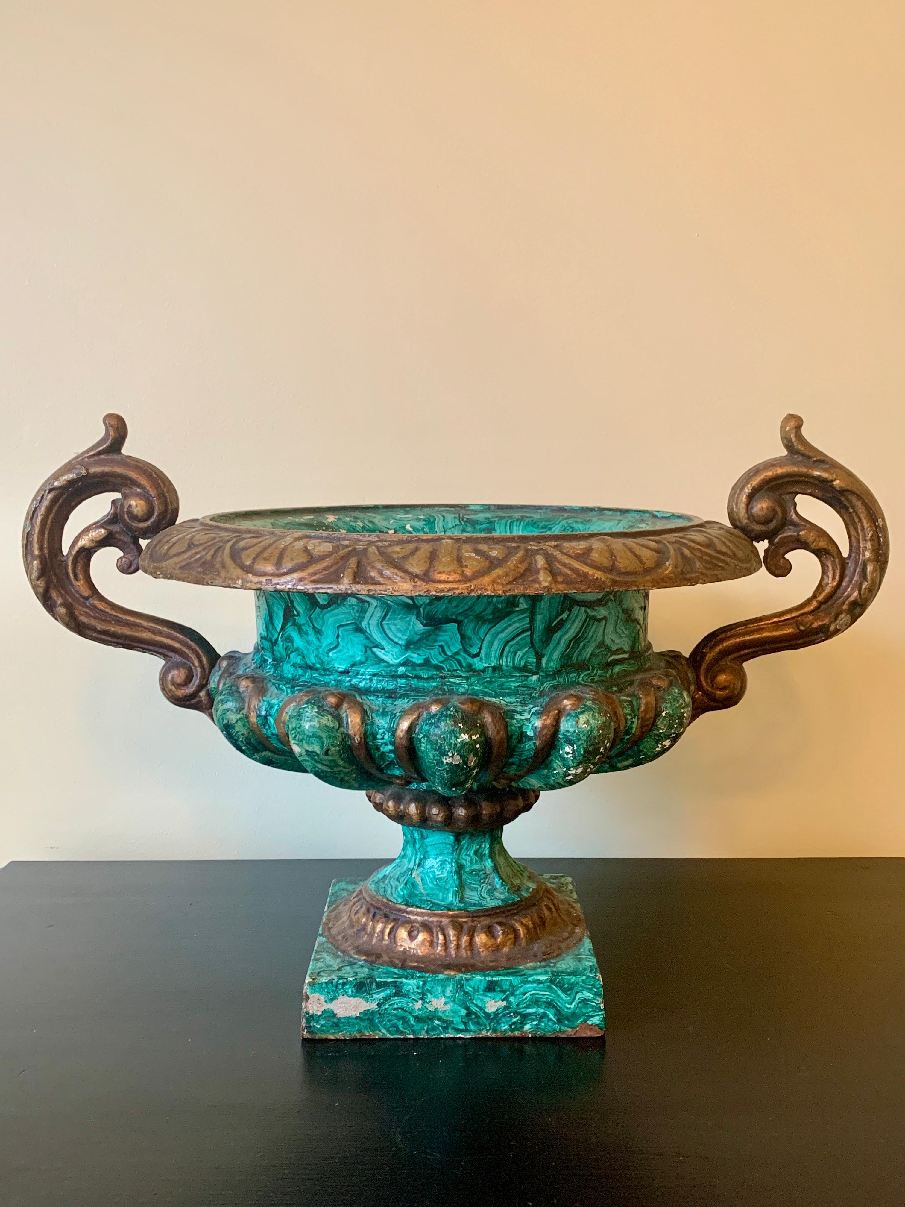 Early 20th Century Grand Tour Classical Faux Malachite Cast Iron Urn For Sale 6