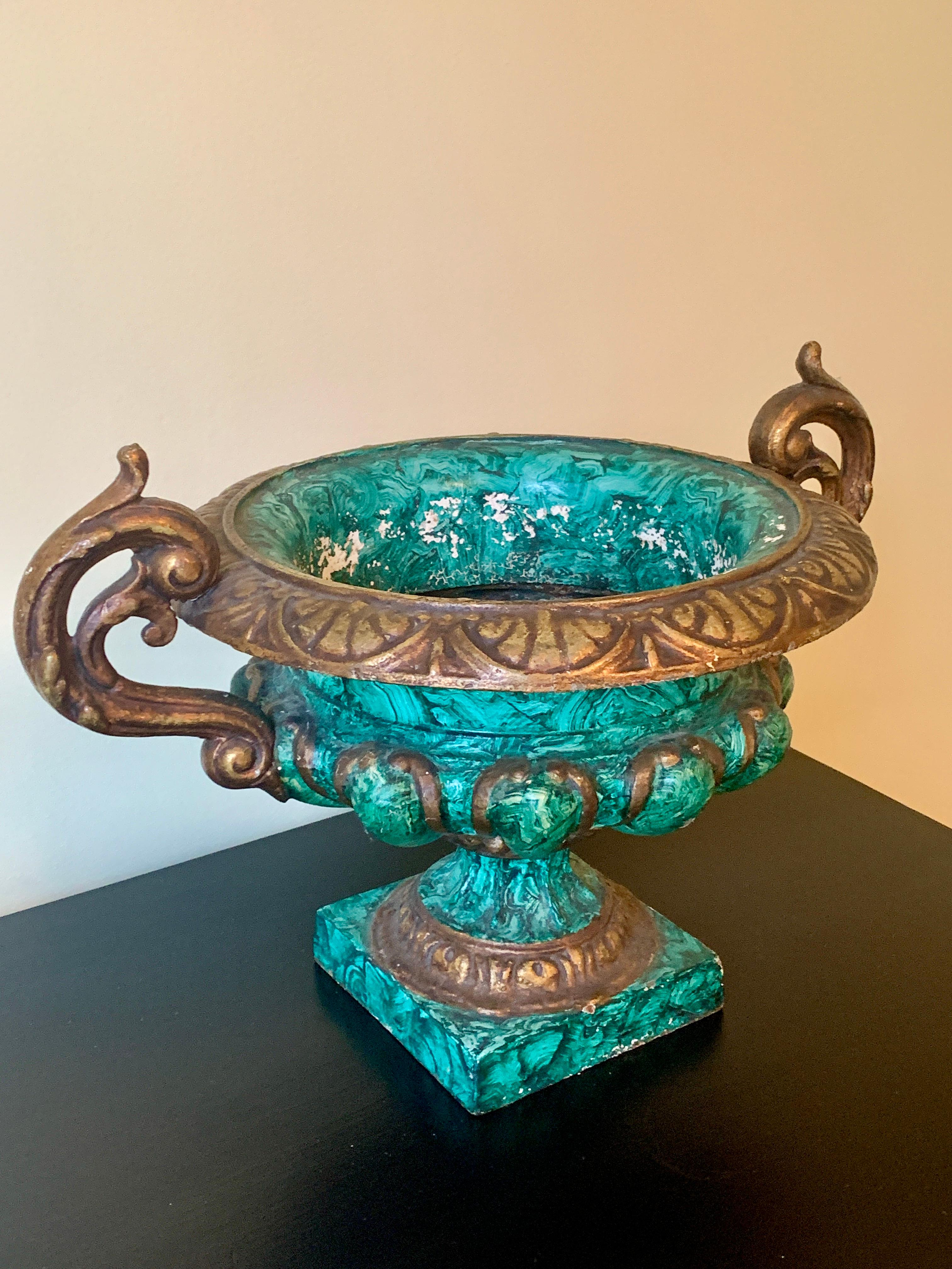 Early 20th Century Grand Tour Classical Faux Malachite Cast Iron Urn For Sale 1