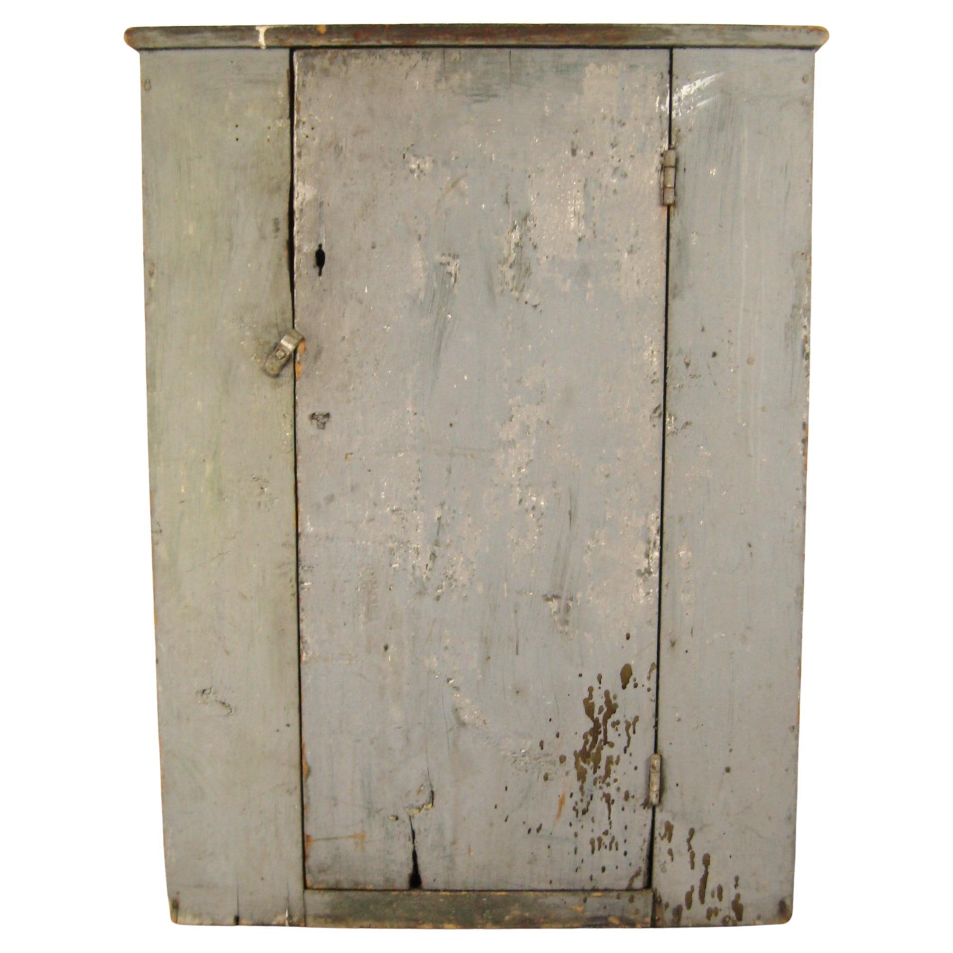 Early 20th Century Gray Primitive Blind door painted cupboard For Sale