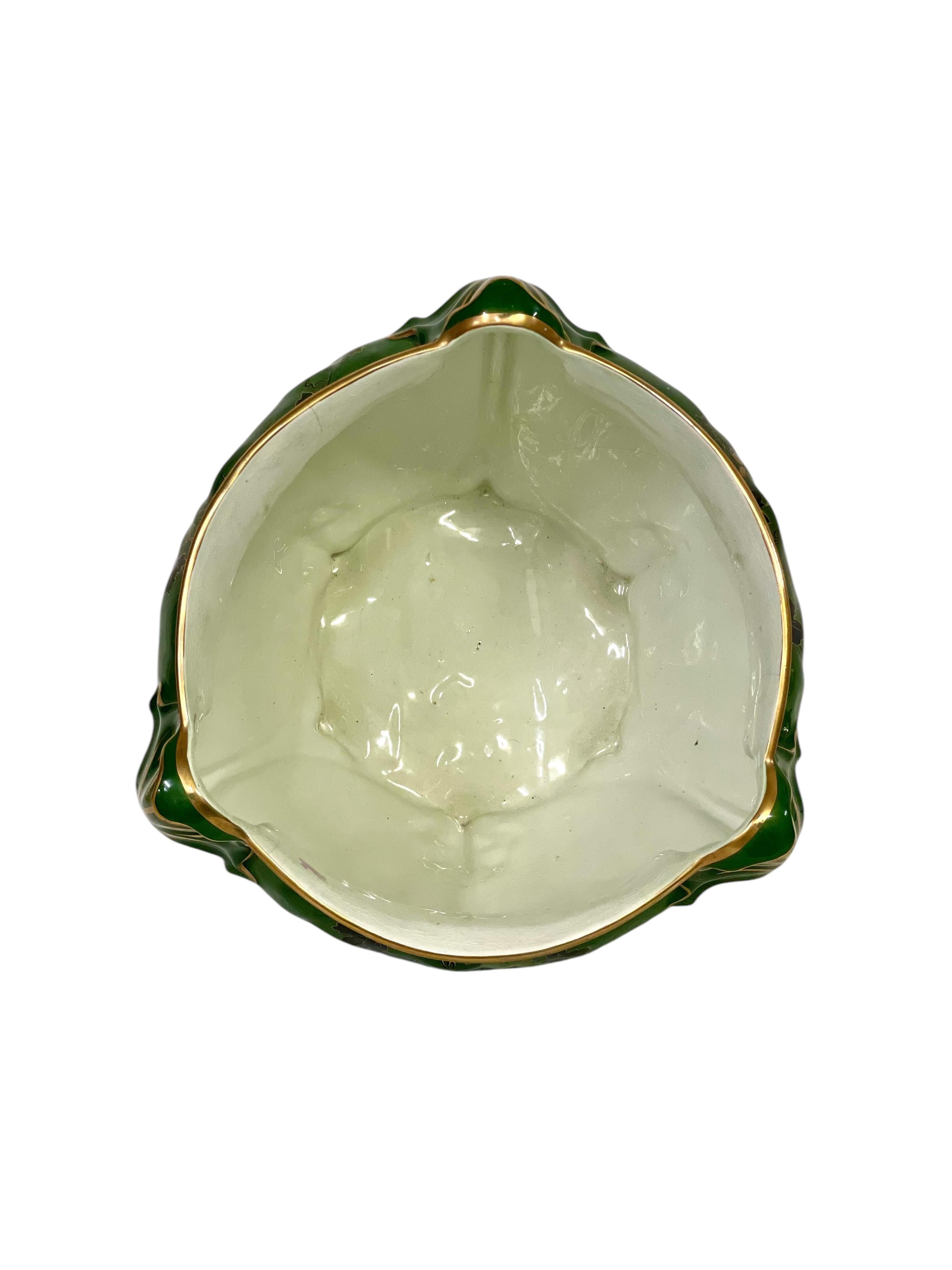 Porcelaine Cache pot vert du début du 20ème siècle en vente