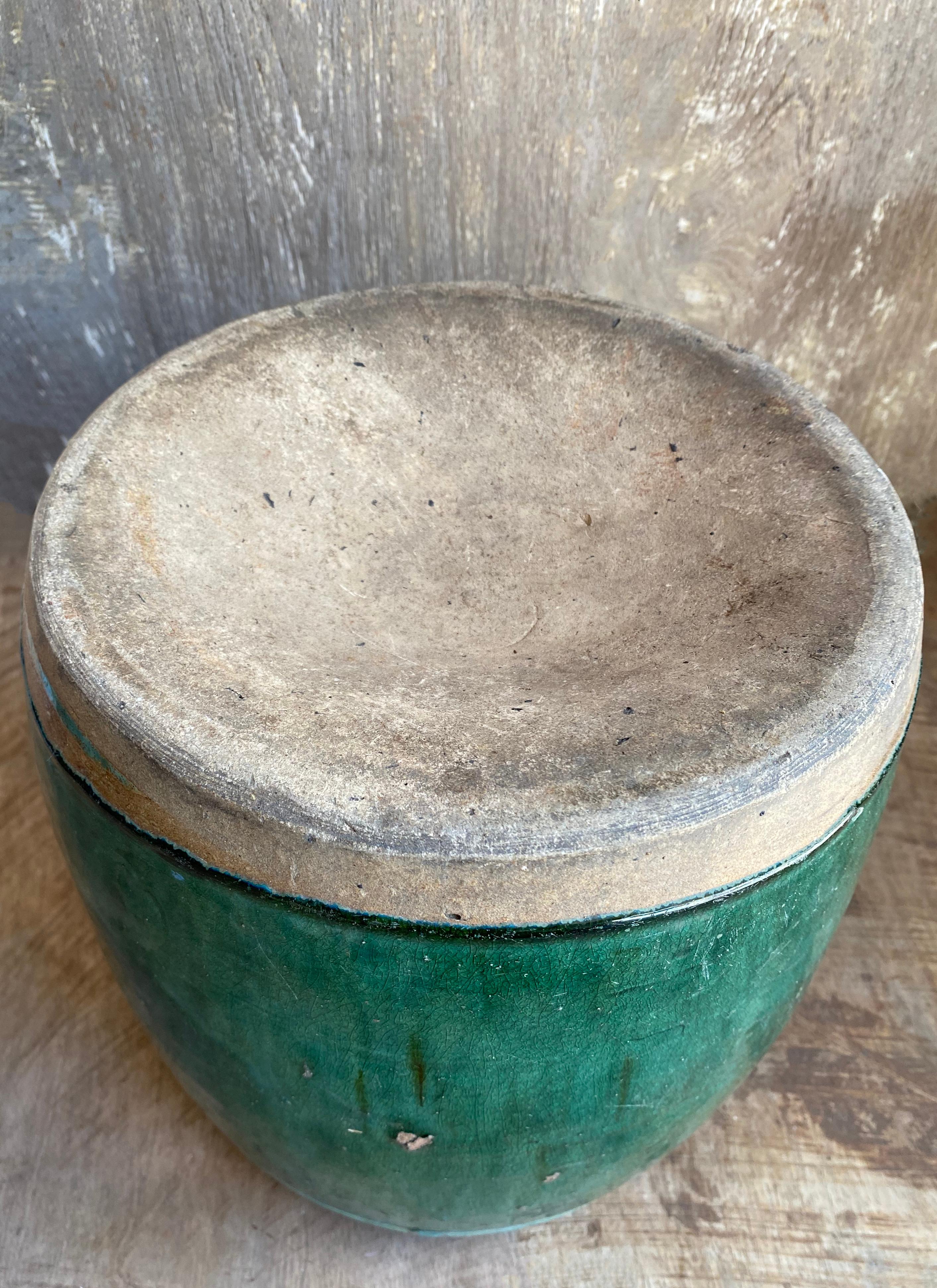 Early 20th Century Green Glazed Ceramic Chinese Medicine Jar 4