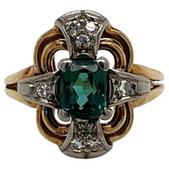 Early 20th Century Green Tourmaline Diamond Two Tone Gold Vintage Ring