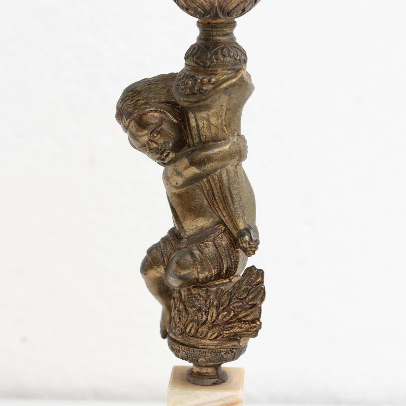 Lámpara de mesa de mármol y metal guillotinado de principios del siglo XX Moderno de mediados de siglo en venta
