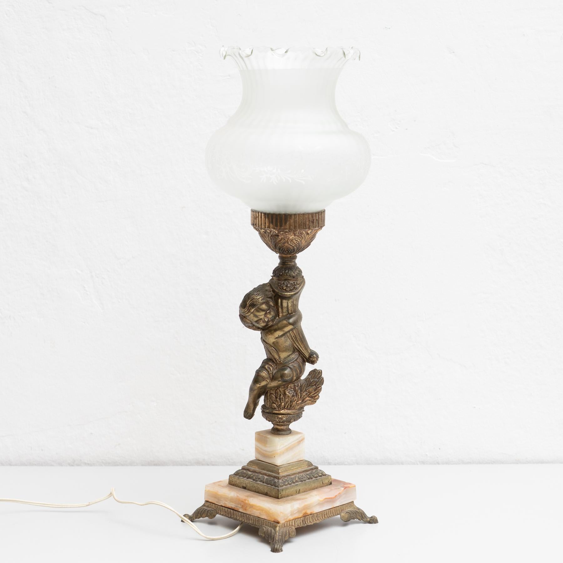 Bronze Lampe de table en métal guilloché et marbre du début du XXe siècle en vente