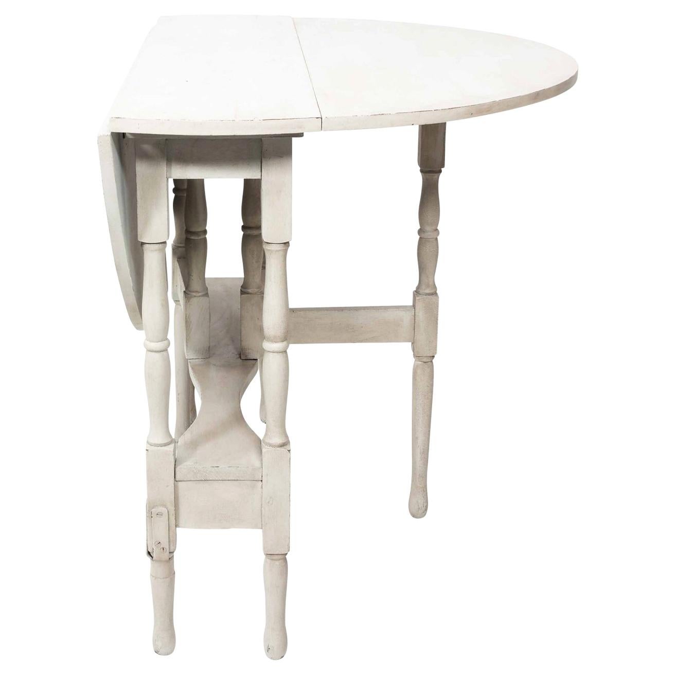 Early 20th Century Gustavian Style Painted Gray Gate Leg Table
