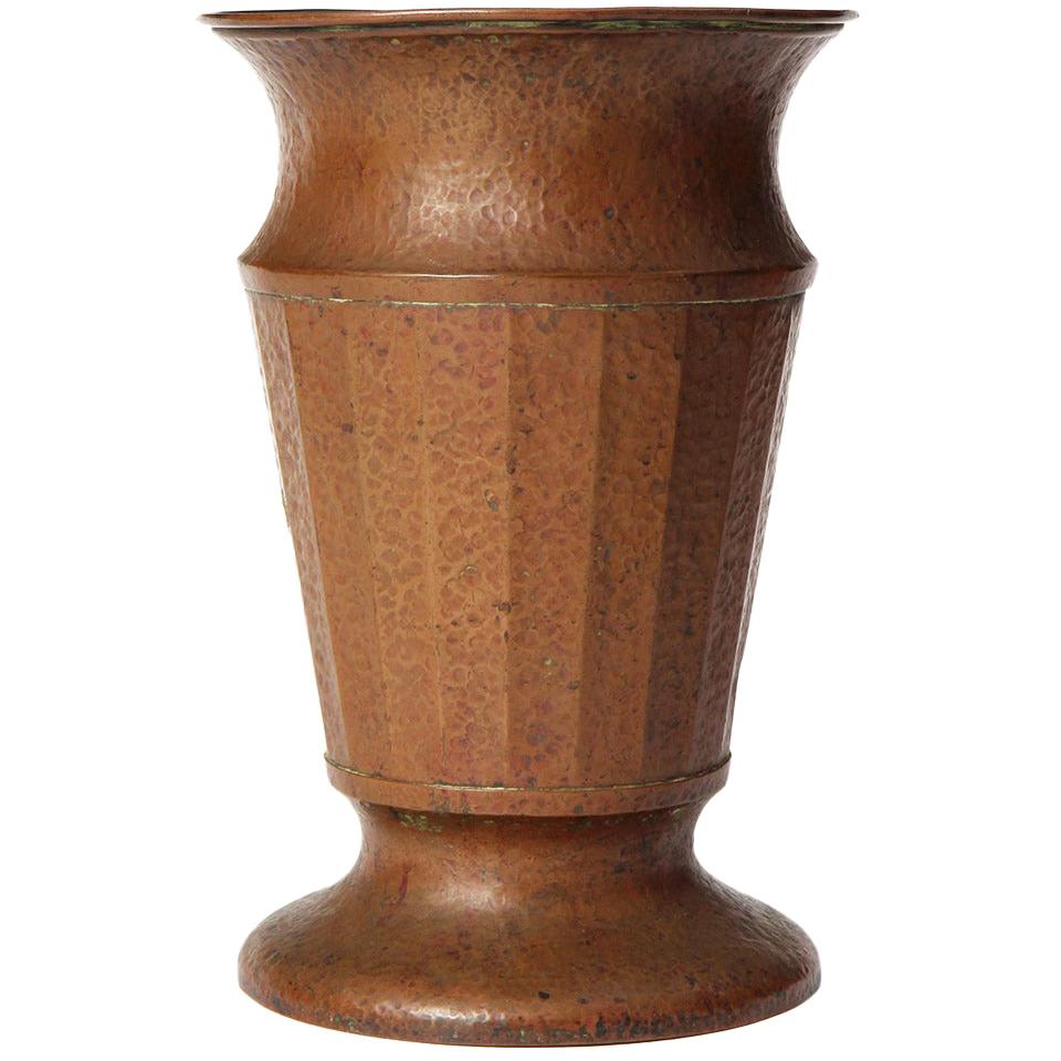 Early 20th Century Hammered Copper Jardinière by Jos Heinrichs For Sale