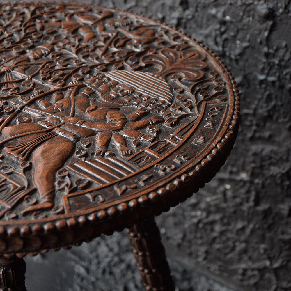 Early 20th Century Hand Carved Indian Table In Good Condition In London, GB