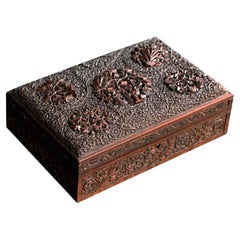 Vintage Early 20th Century hand carved Kashmiri royal cavalry cigar box