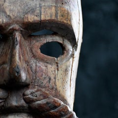 Máscara de carnaval mexicana tallada a mano de principios del siglo XX