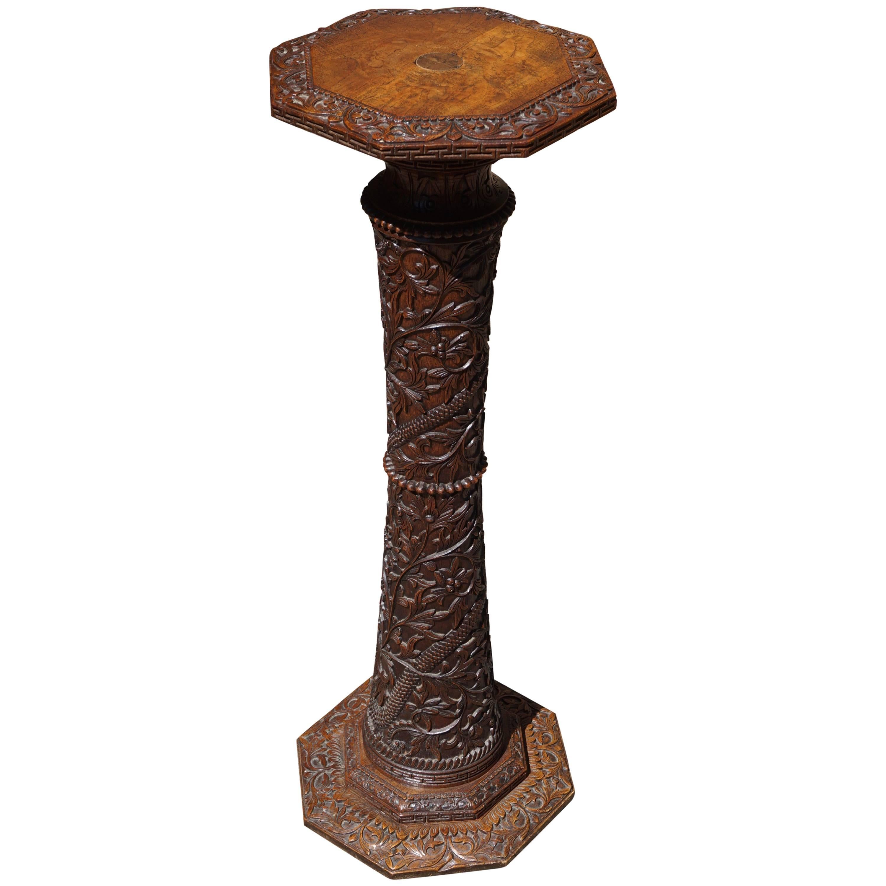 Early 20th Century Hand-Carved Stunning Hardwood Dutch Colonial Pedestal Stand For Sale