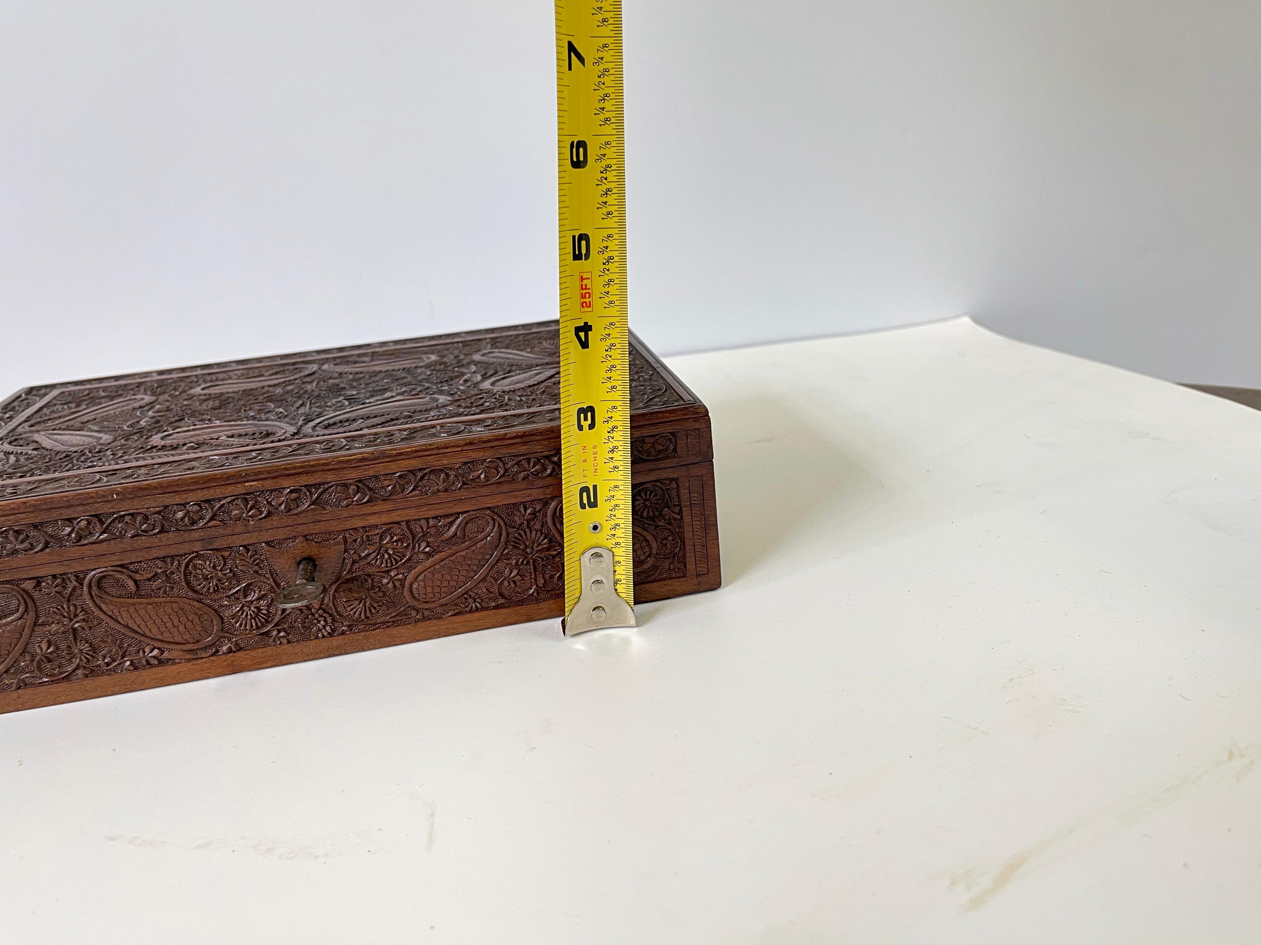 Early 20th Century Hand Carved Wooden Box 11