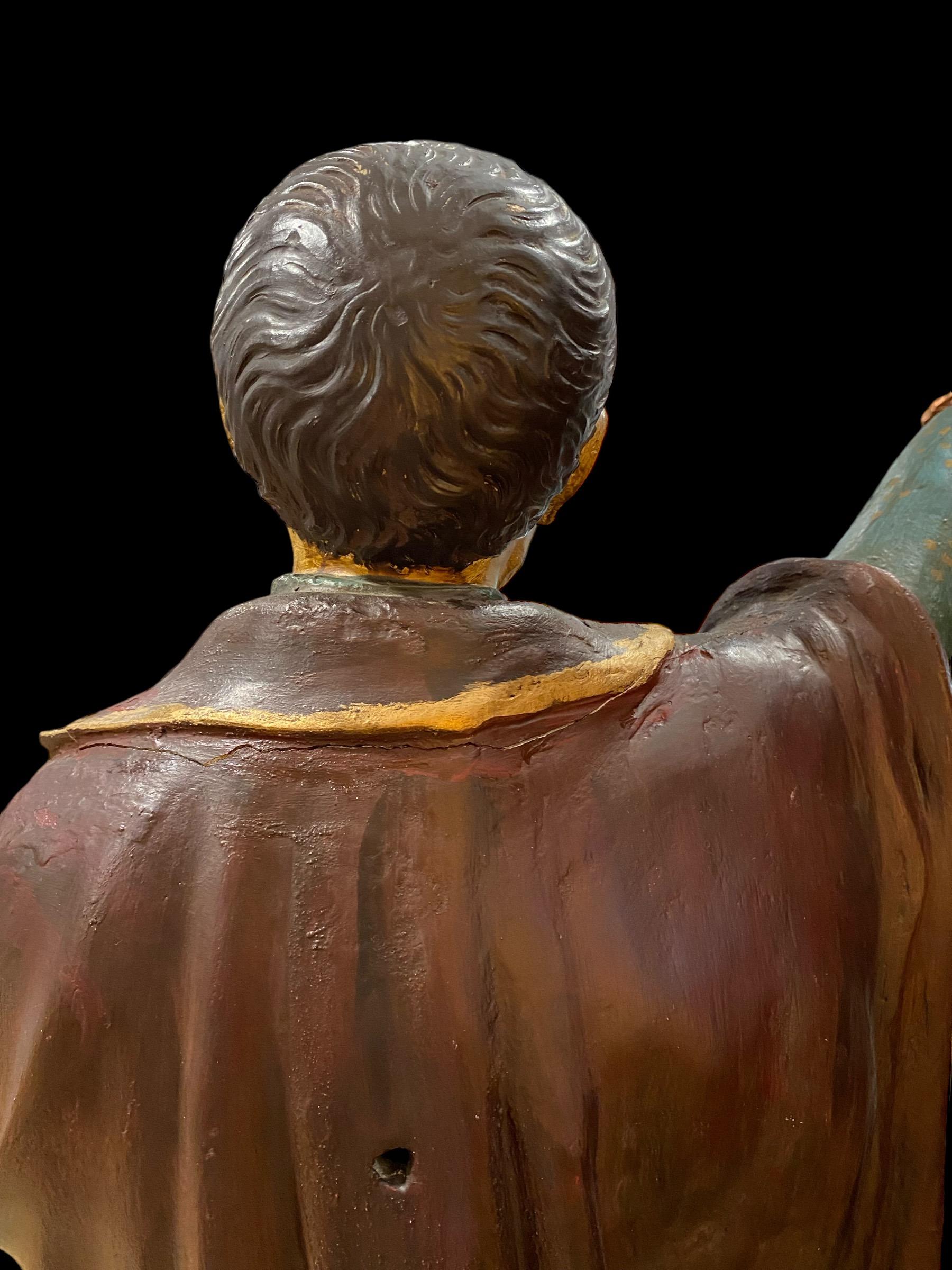 Statua in gesso di Sant'Aloysius Gonzaga, realizzata a mano all'inizio del XX secolo in vendita 2