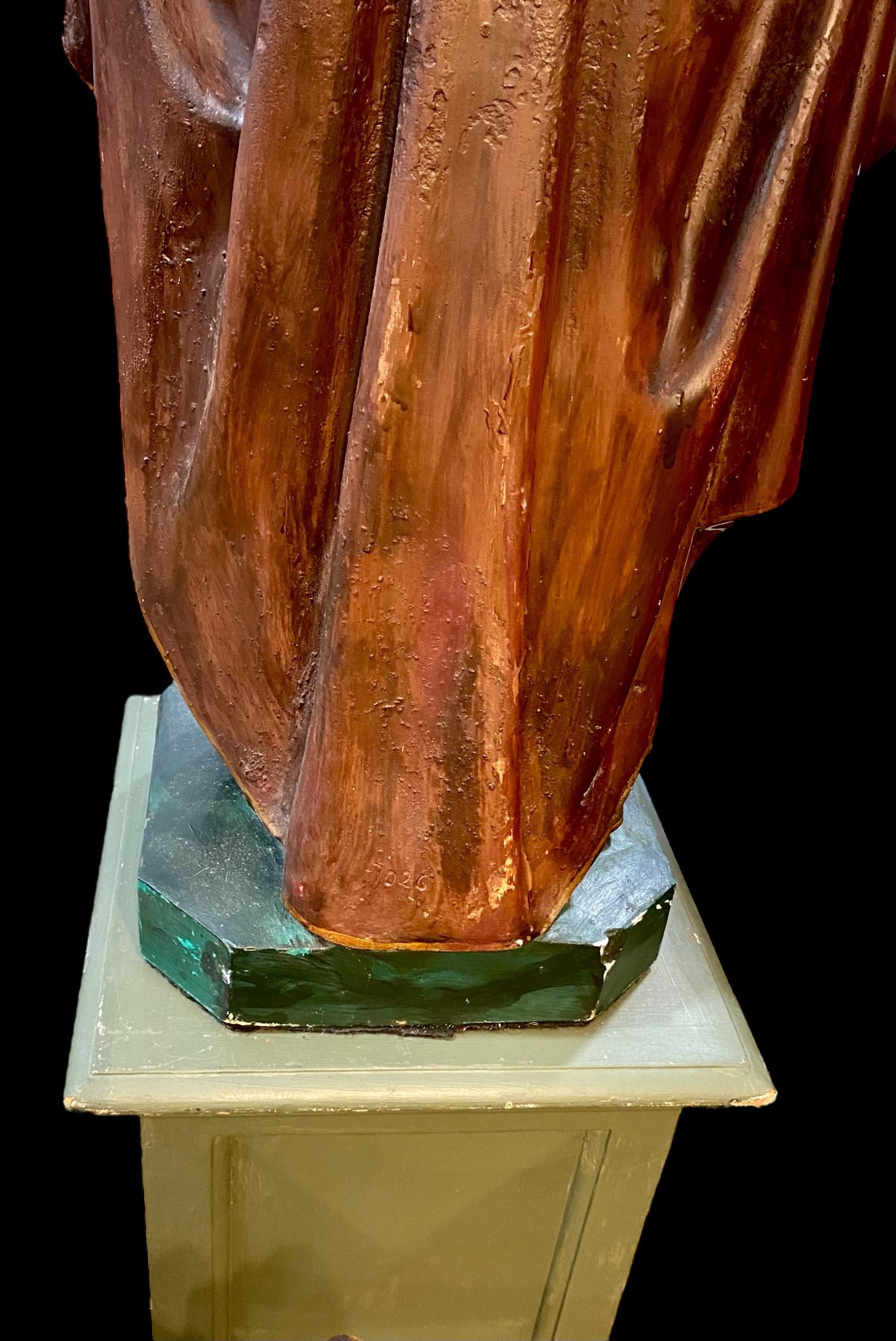 Statua in gesso di Sant'Aloysius Gonzaga, realizzata a mano all'inizio del XX secolo in vendita 5