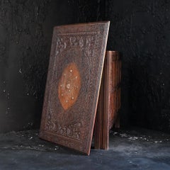 Mesa aparador artesanal india de principios del siglo XX