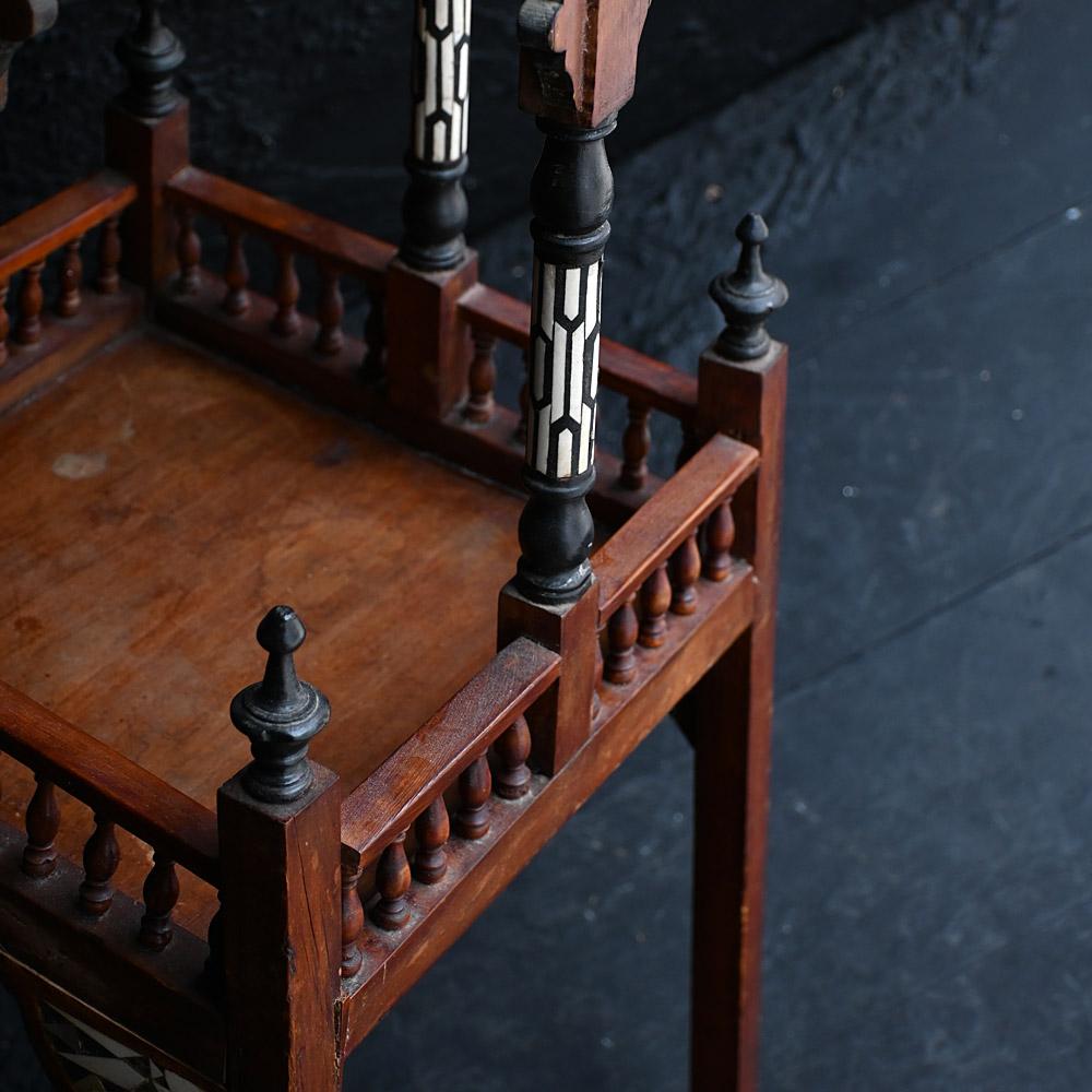 Early 20th Century Hand Crafted Inlaid Syrian Plant Stand For Sale 7