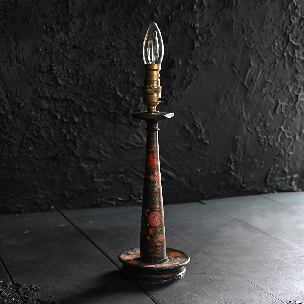 Indian Early 20th Century Hand Crafted Kashmiri Lamp Holder For Sale