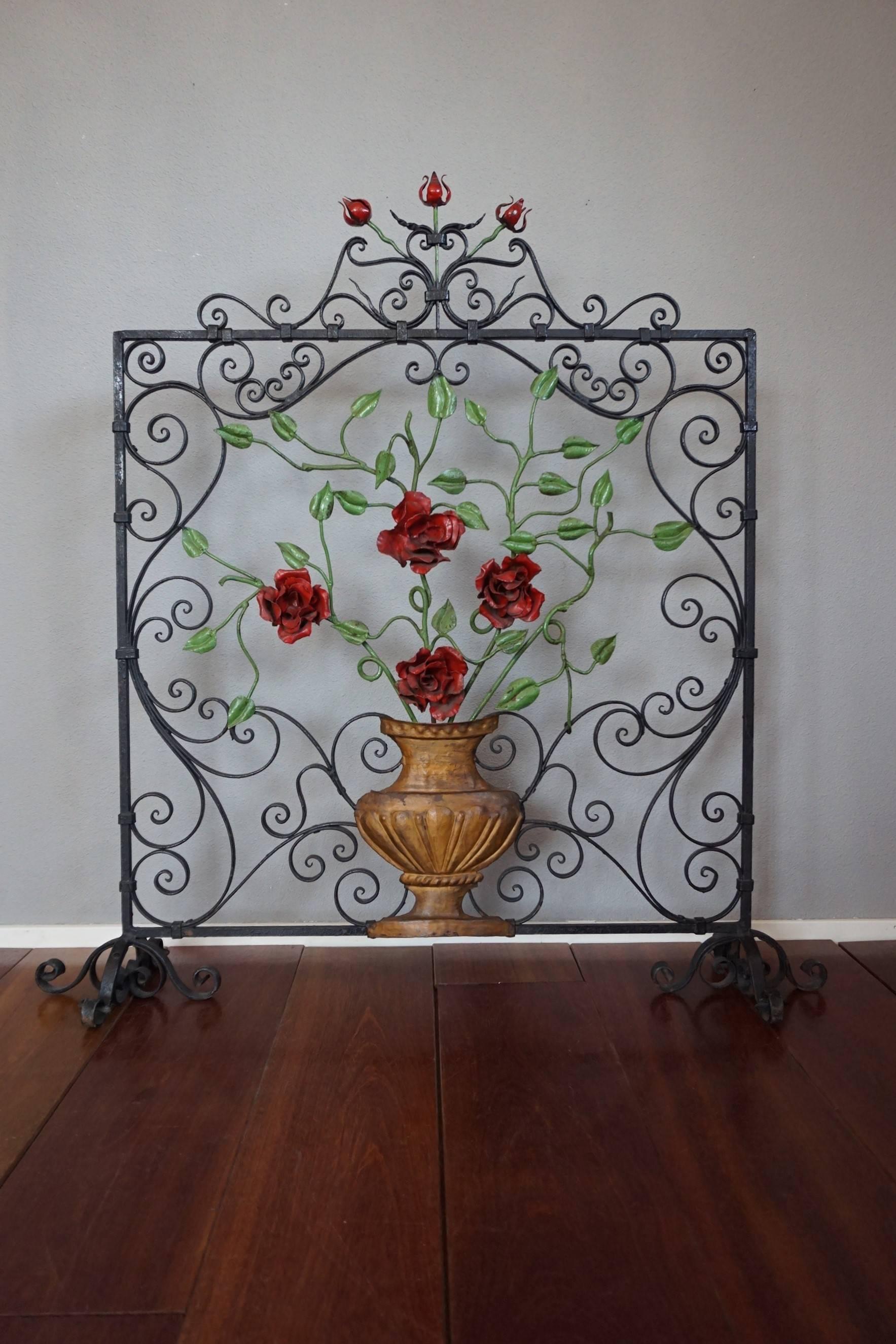 Early 20th Century Handcrafted Wrought Iron Firescreen with Roses in Vase Decor 8