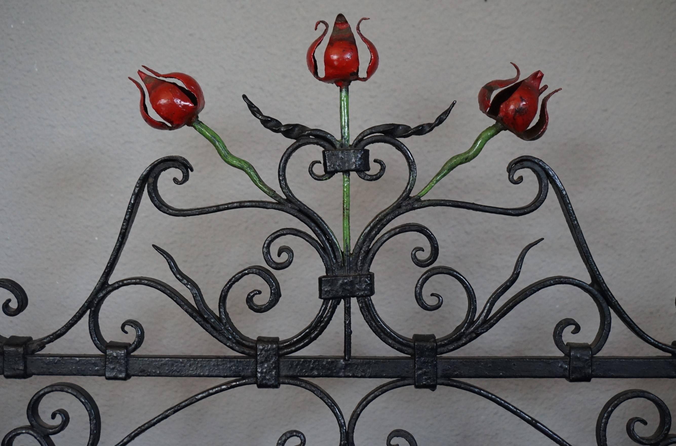 Early 20th Century Handcrafted Wrought Iron Firescreen with Roses in Vase Decor 3