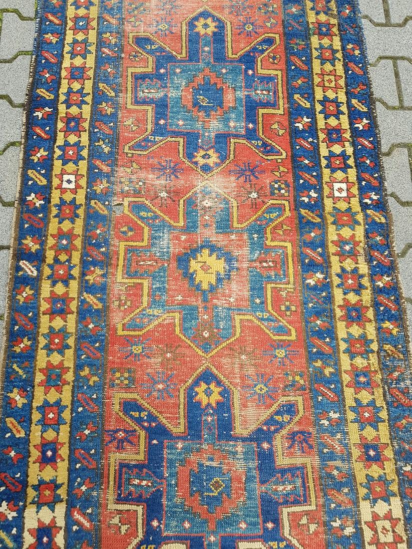 Early 20th Century Hand Knotted Caucasian Runner In Fair Condition In Raalte, NL