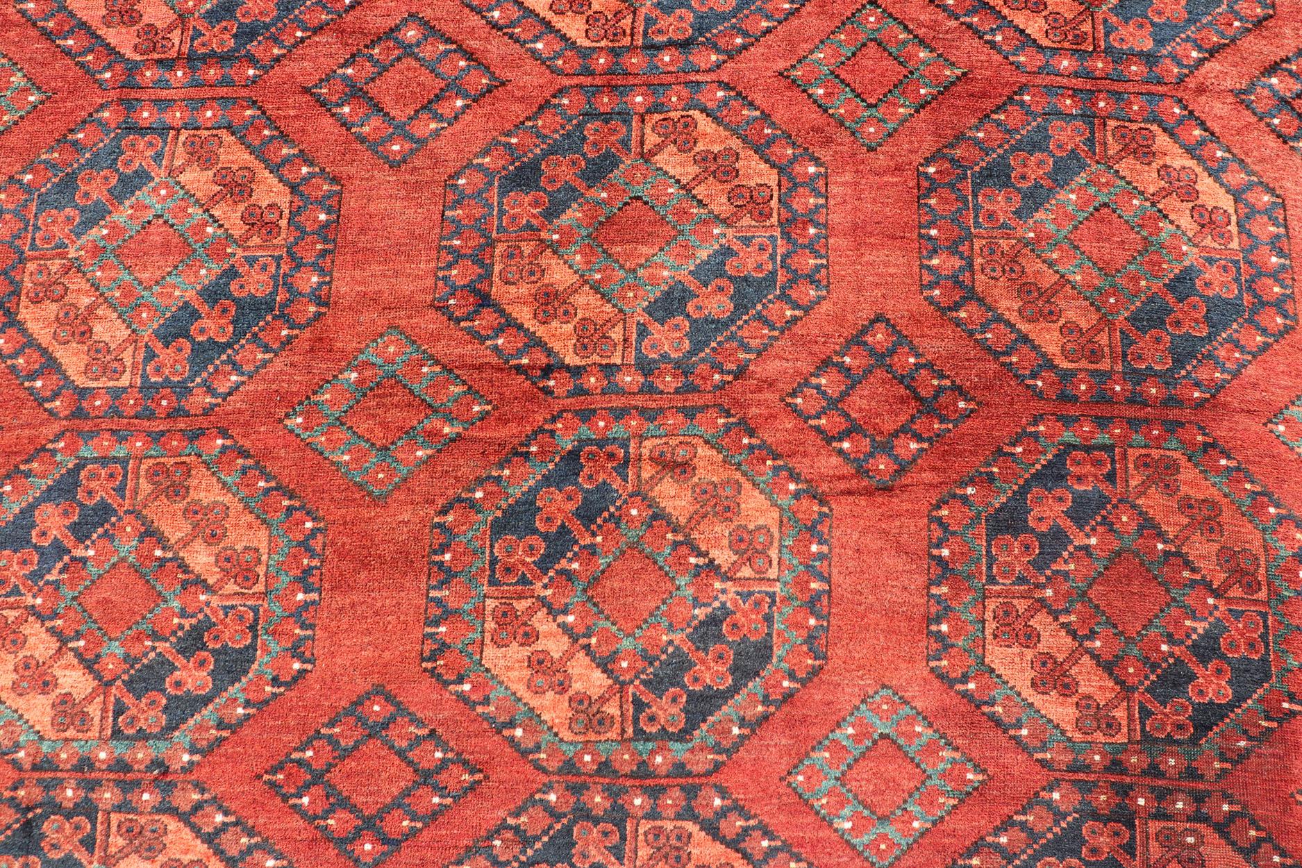 Early 20th Century Hand-Knotted Turkomen Ersari Rug in Wool with Gul Design For Sale 5