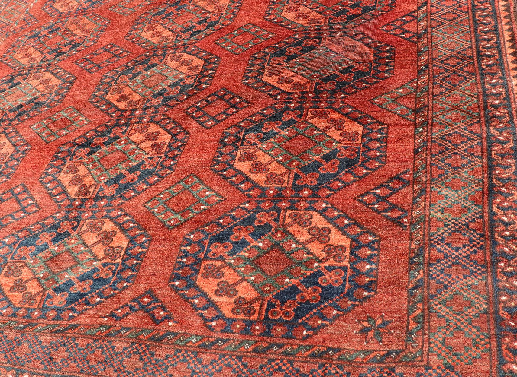 Early 20th Century Hand-Knotted Turkomen Ersari Rug in Wool with Gul Design For Sale 1