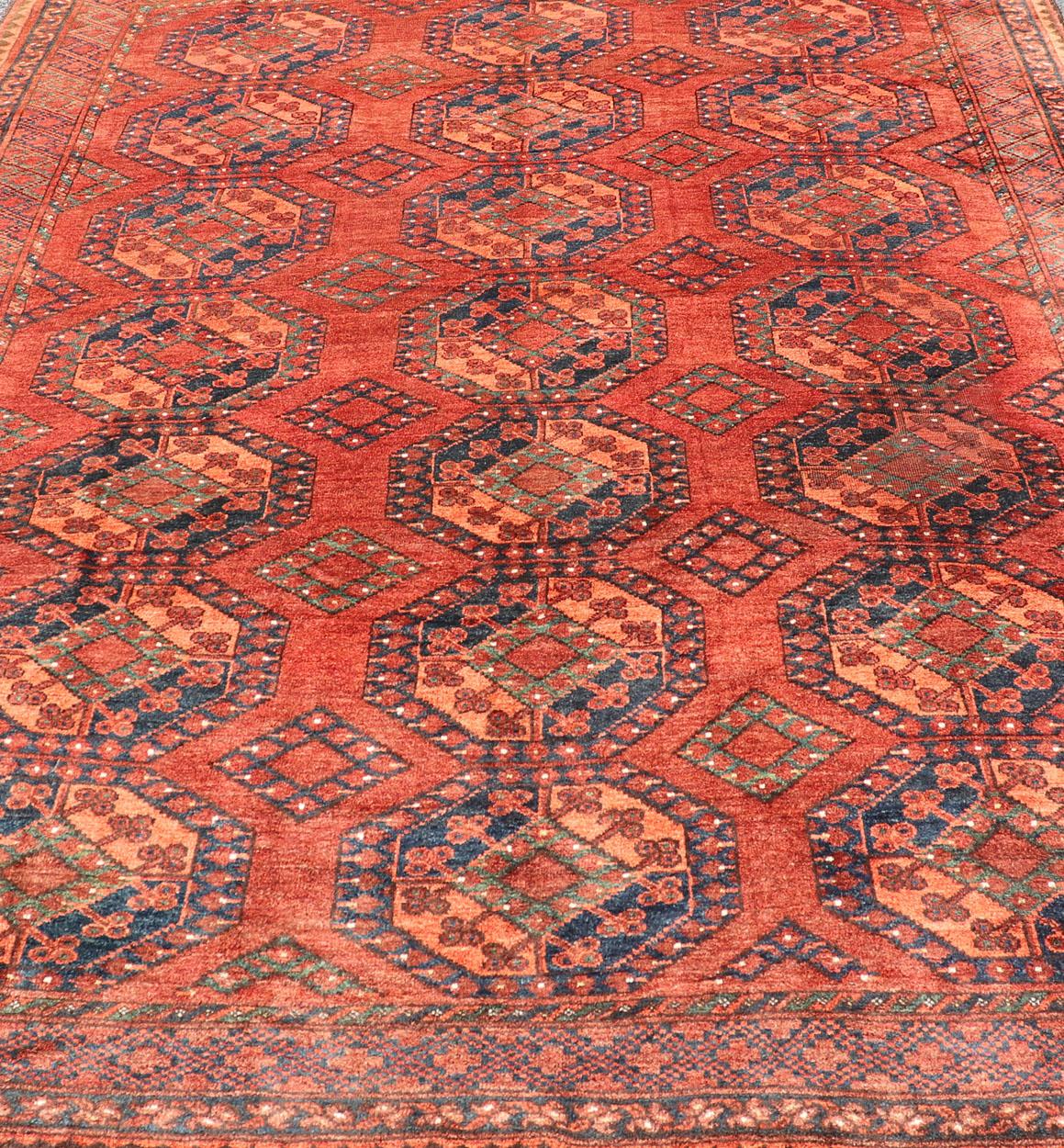 Early 20th Century Hand-Knotted Turkomen Ersari Rug in Wool with Gul Design For Sale 3