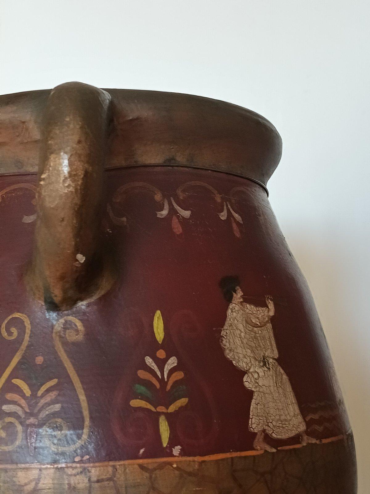 20ième siècle Vase en grès décoré de figures, fait à la main au début du 20e siècle en vente