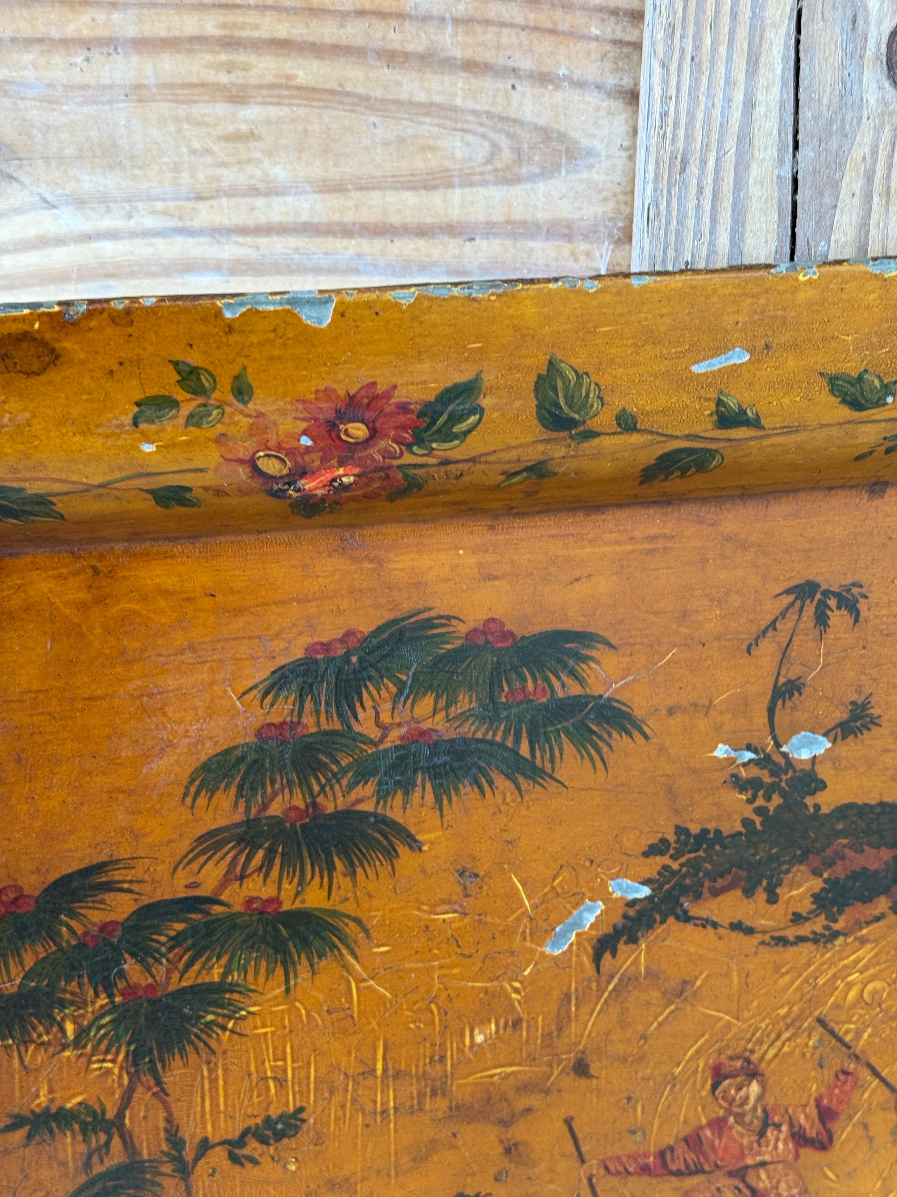 Bandeja de cerámica china pintada a mano de principios del siglo XX en venta 2