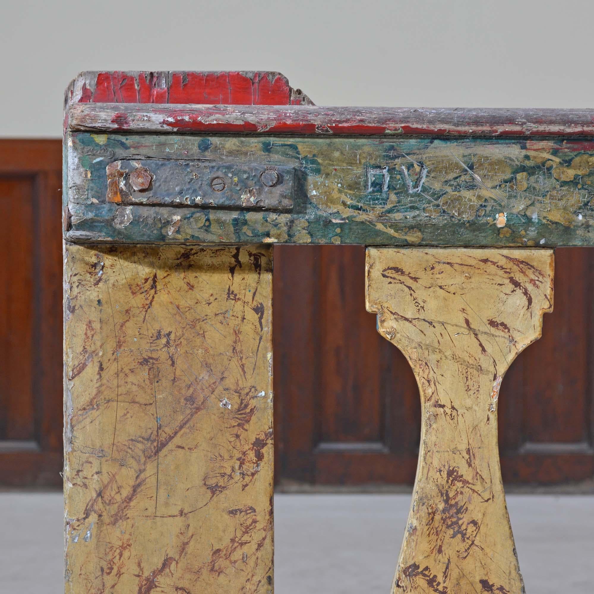 Balaustrada de feria pintada a mano de principios del siglo XX Madera en venta