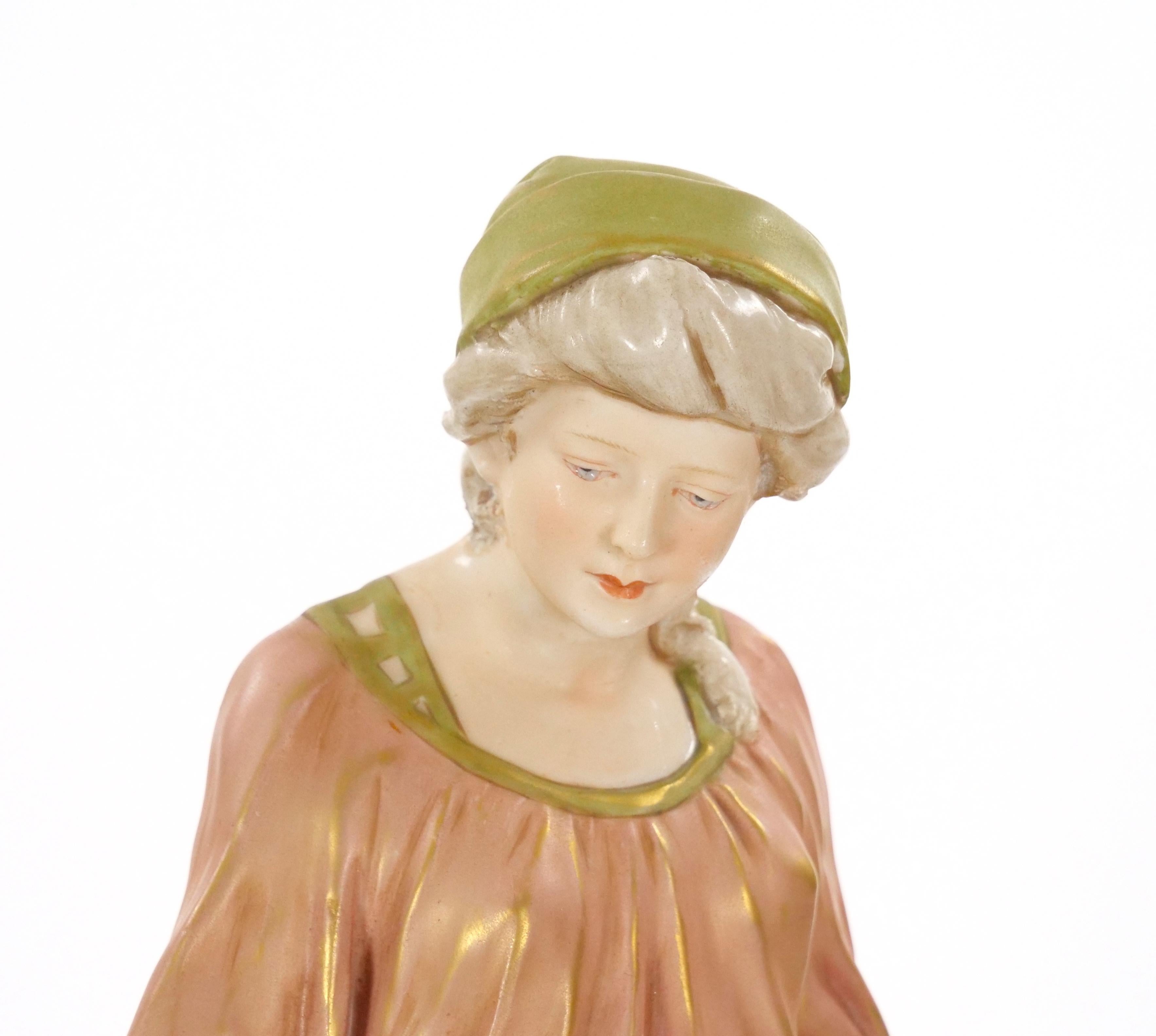 Early 20th Century Hand Painted / Gilt Decorated Porcelain Decorative Sculpture For Sale 3