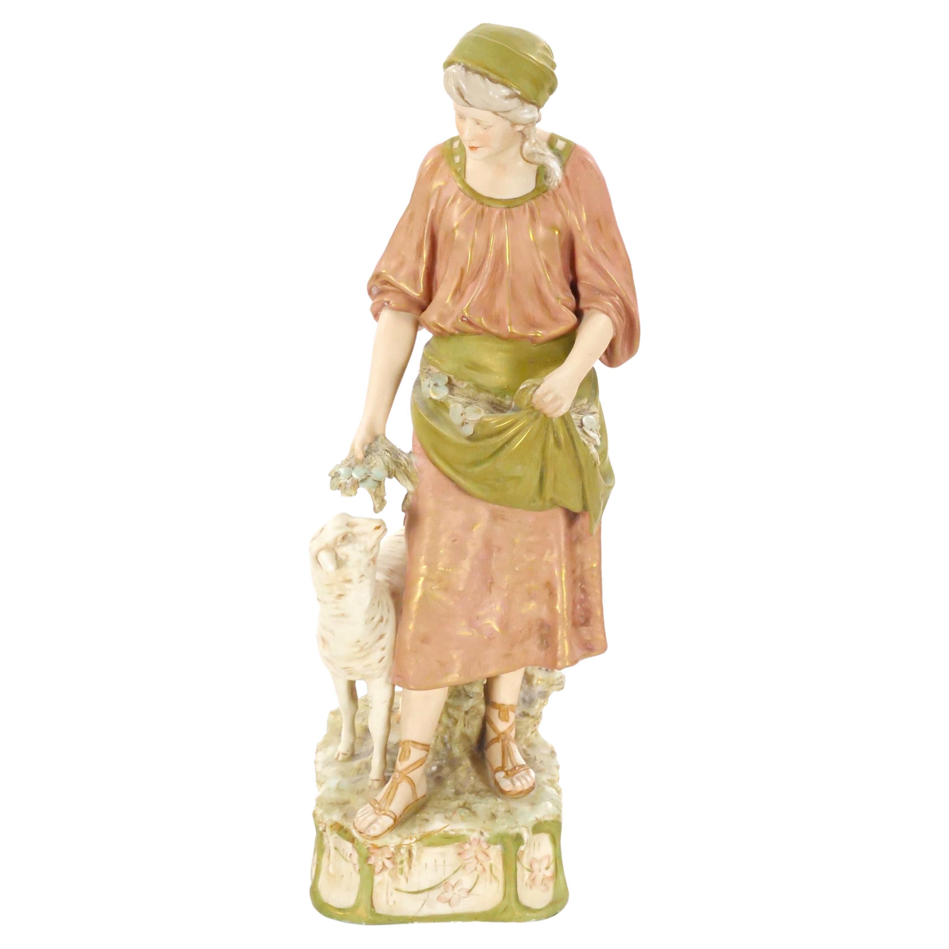 Escultura decorativa de porcelana pintada a mano / dorada de principios del siglo XX