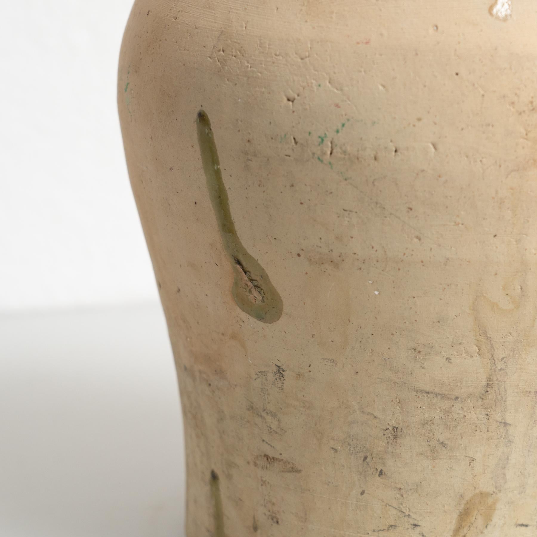 Vase en céramique du début du 20e siècle peint à la main en vert rustique populaire traditionnel en vente 4