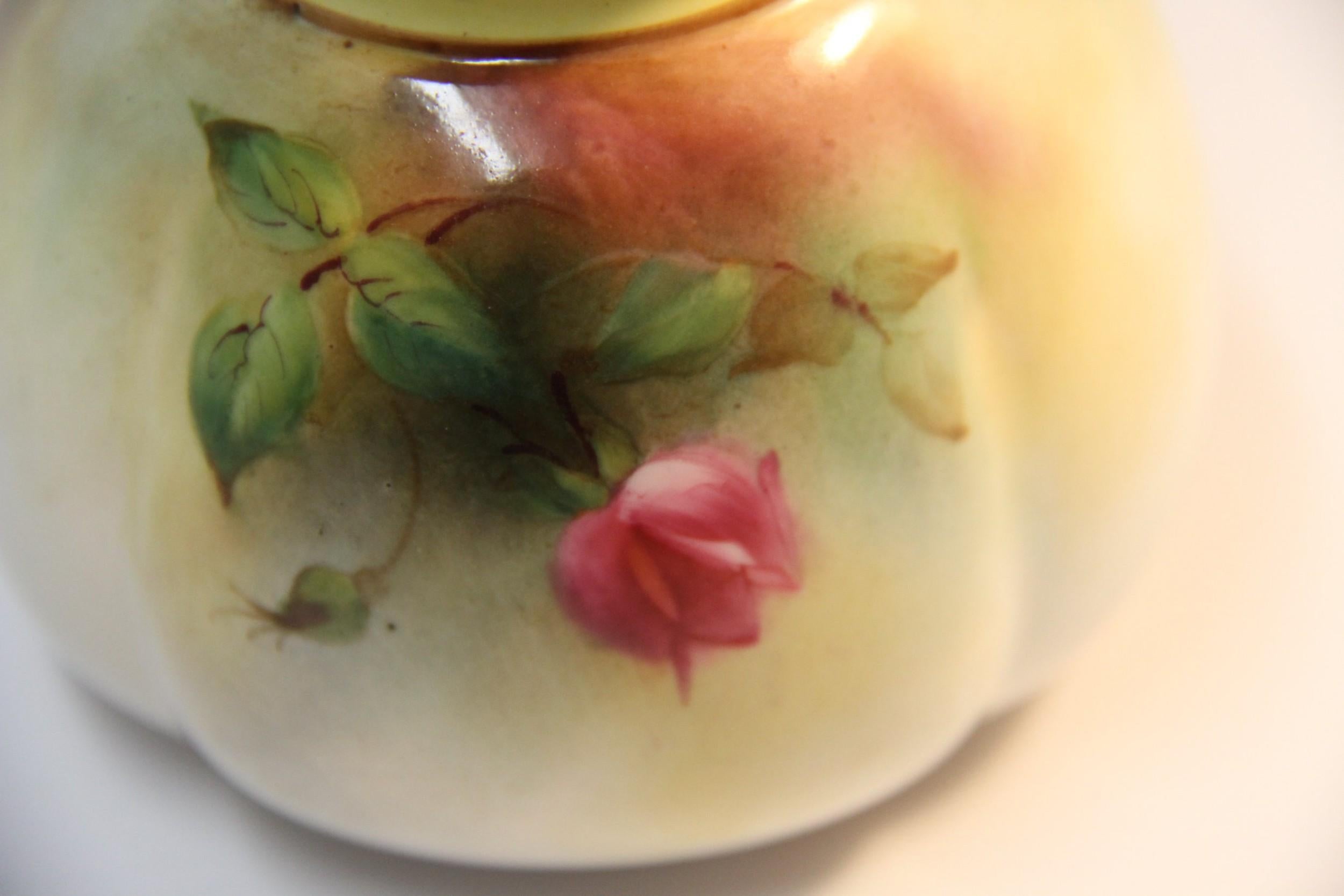 Pottery Early 20th Century Hand Painted Royal Worcester Porcelain Vase For Sale