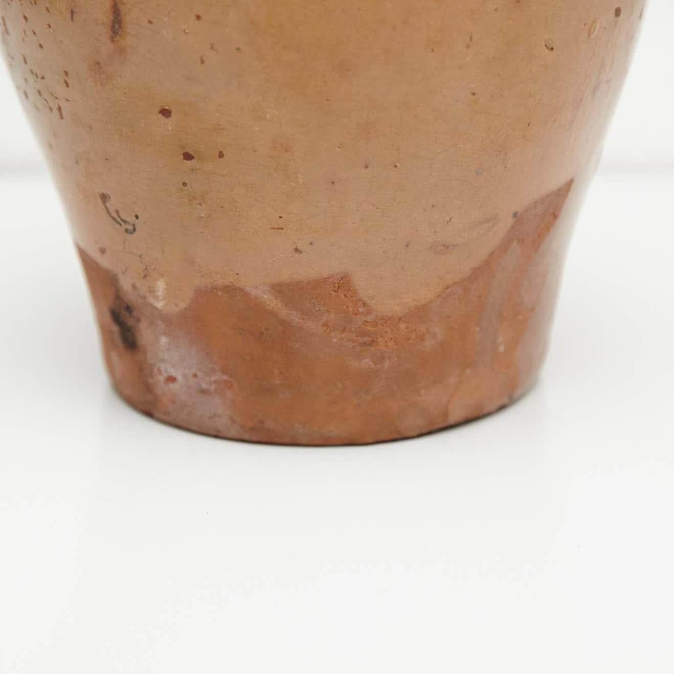 Mid-Century Modern Vase en céramique du début du 20e siècle, peint à la main, rustique, populaire et traditionnel en vente