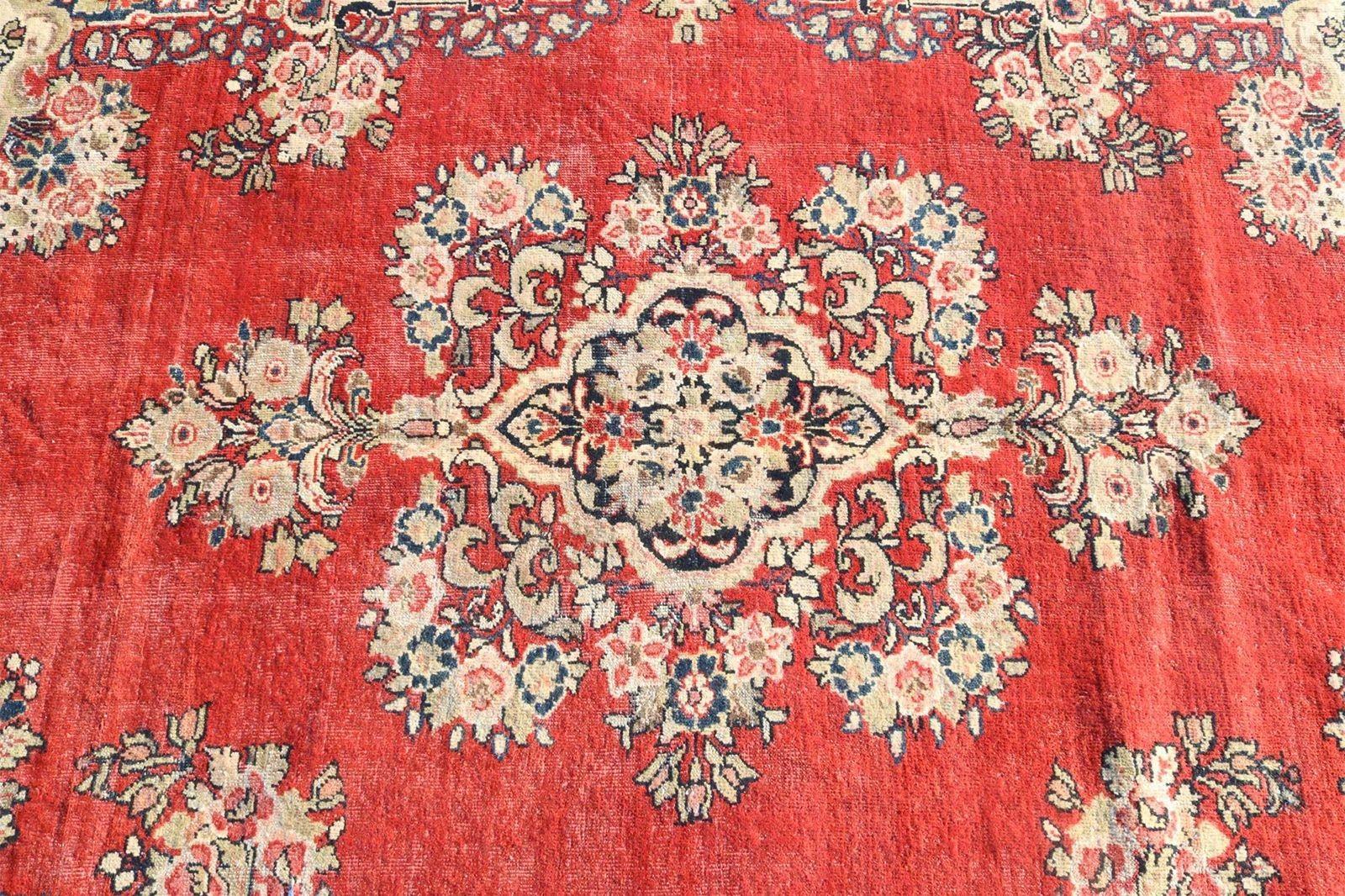 Early 20th Century Hand-Tied Persian Mahal Rug In Good Condition For Sale In Los Angeles, CA