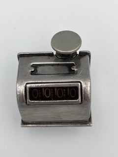 Early 20th Century Handheld Tally Number Counter with Addictive Clicking Button