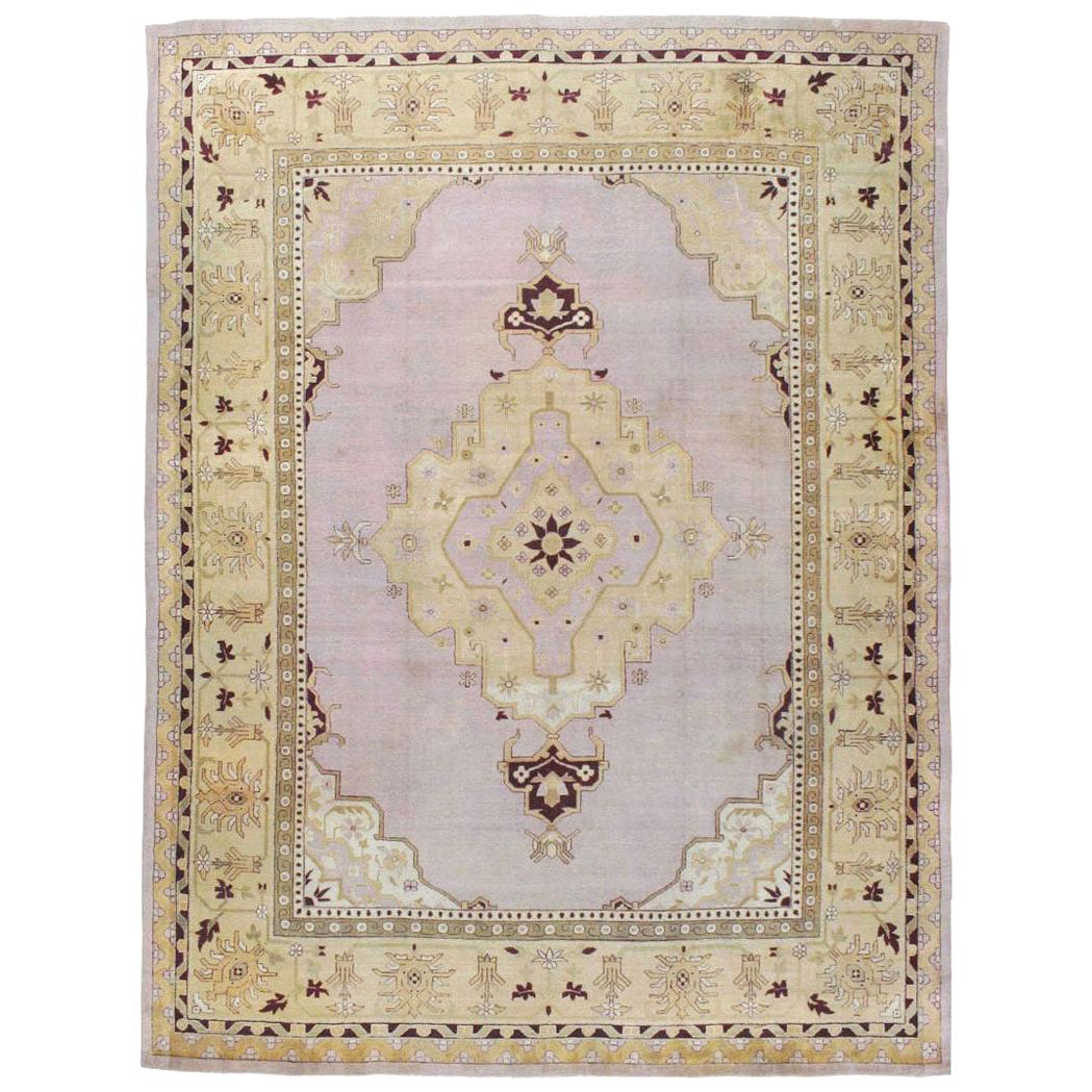 Early 20th Century Handmade Agra Room Size Rug in Pale Purple and Beige