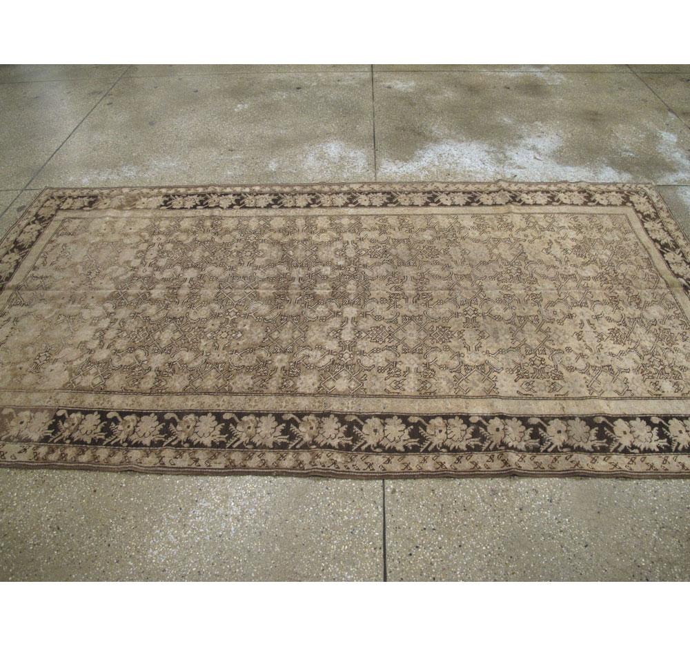Early 20th Century Handmade Caucasian Gallery Accent Rug in Neutral Brown For Sale 3