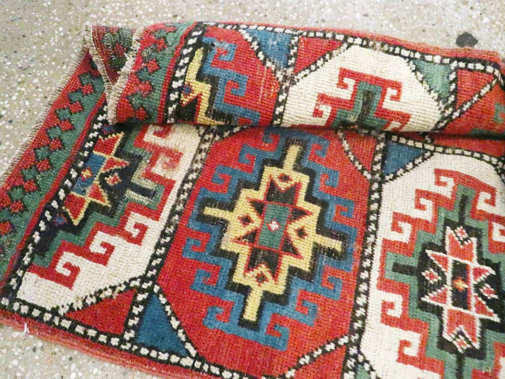 Early 20th Century Handmade Caucasian Kazak Throw Rug For Sale 3
