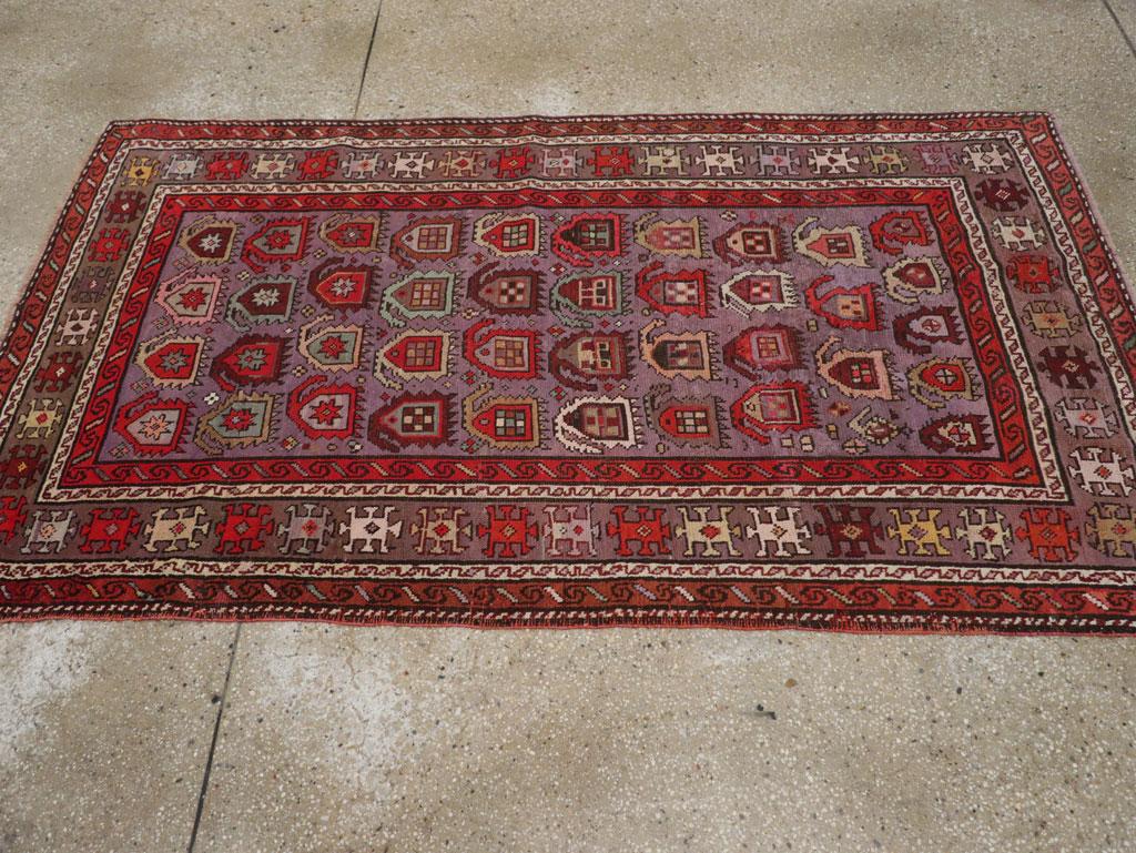 Hand-Knotted Early 20th Century Handmade Caucasian Shirvan Small Accent Rug For Sale