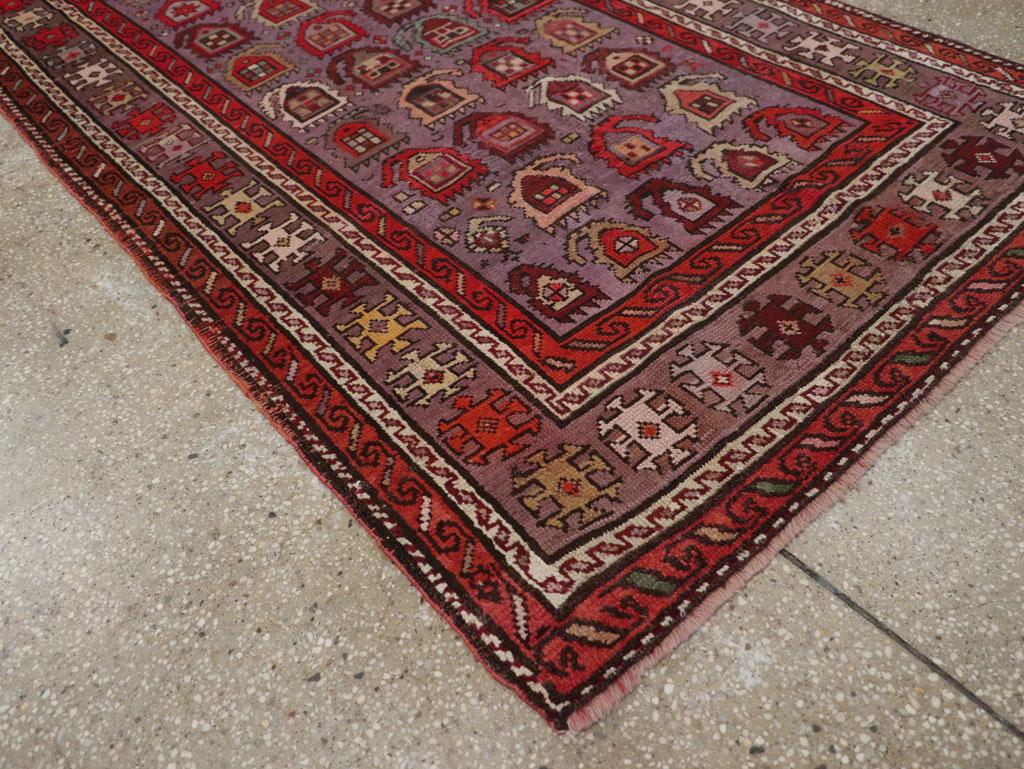 Wool Early 20th Century Handmade Caucasian Shirvan Small Accent Rug For Sale