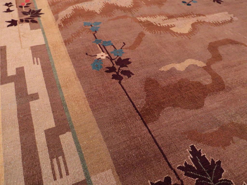 Handgefertigter chinesischer Art-Déco-Teppich in Zimmergröße aus dem frühen 20. Jahrhundert (Art déco) im Angebot
