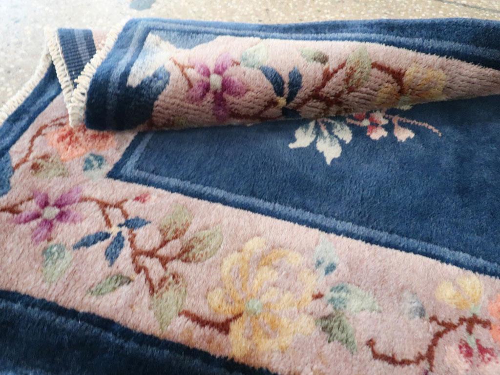 Early 20th Century Handmade Chinese Art Deco Throw Rug For Sale 2