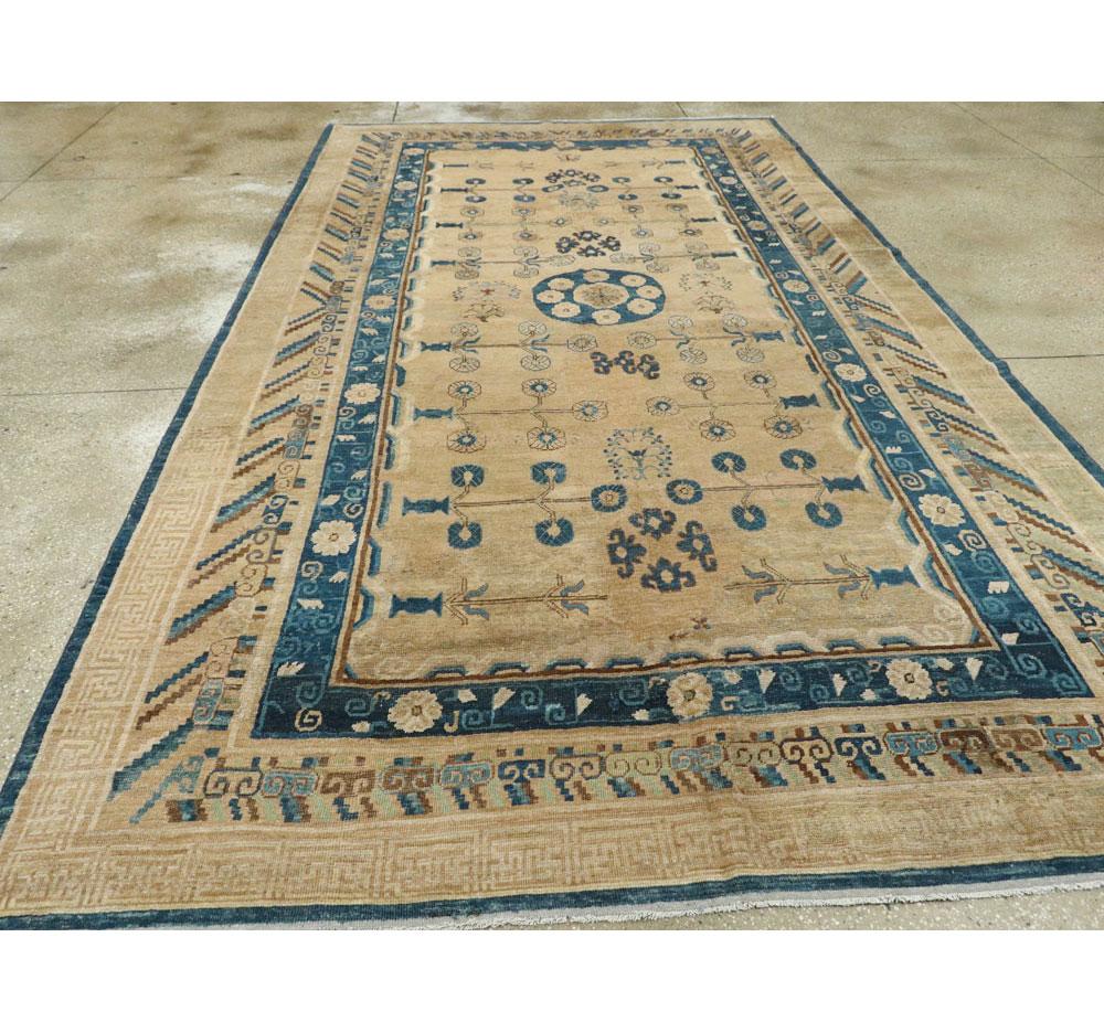 Early 20th Century Handmade East Turkestan Khotan Gallery Carpet, circa 1900 In Good Condition For Sale In New York, NY