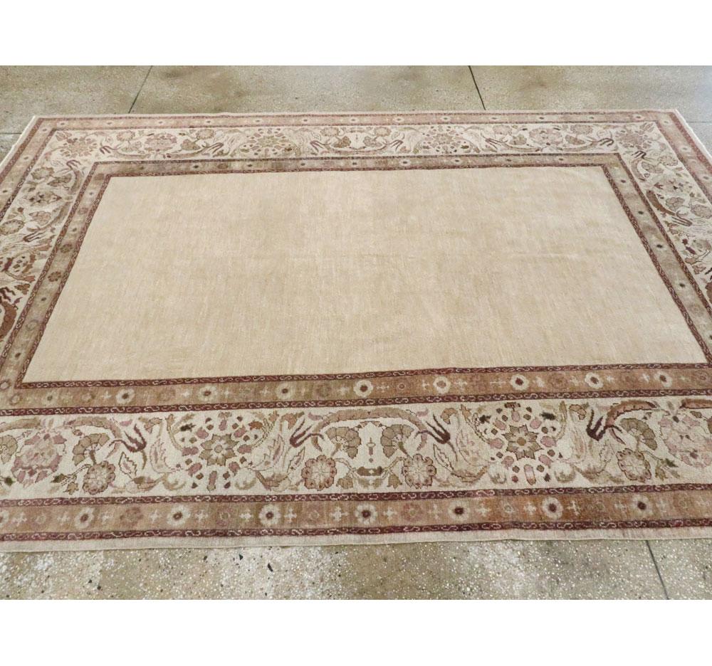 Early 20th Century Handmade Indian Agra Small Room Size Carpet For Sale 3