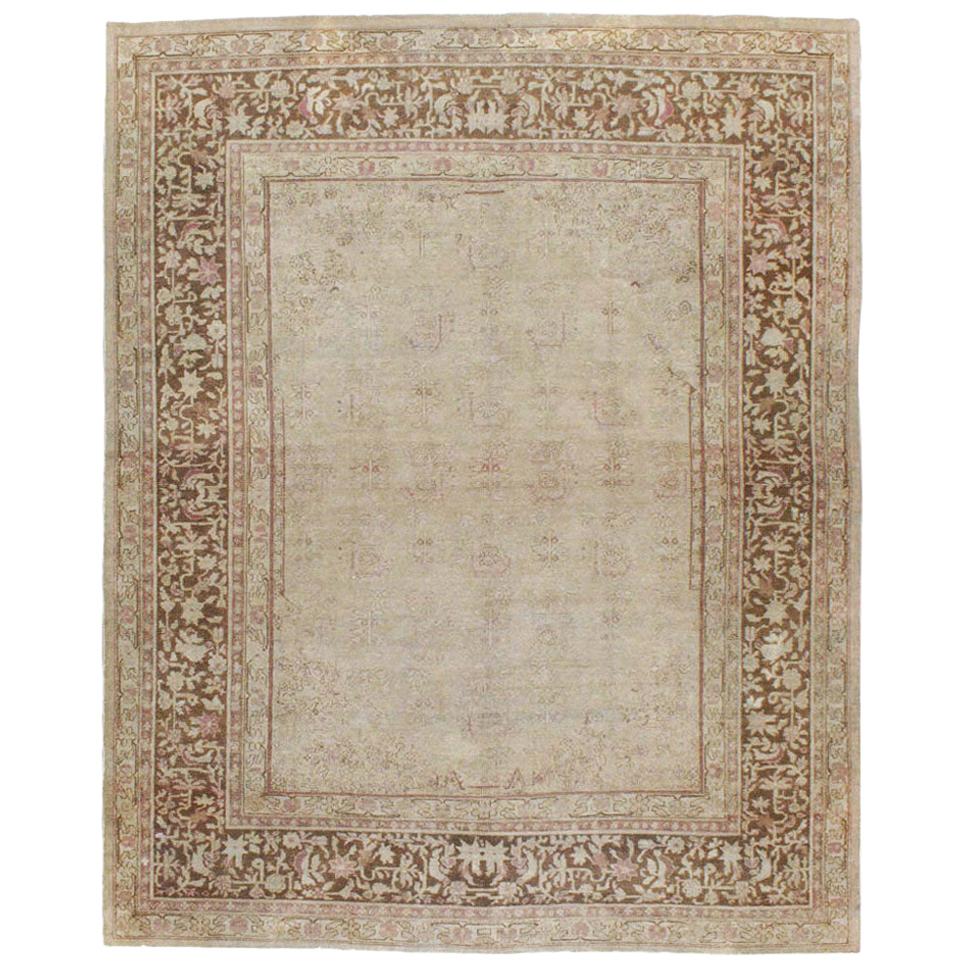 Early 20th Century Handmade Indian Amritsar Small Room Size Carpet in Beige For Sale