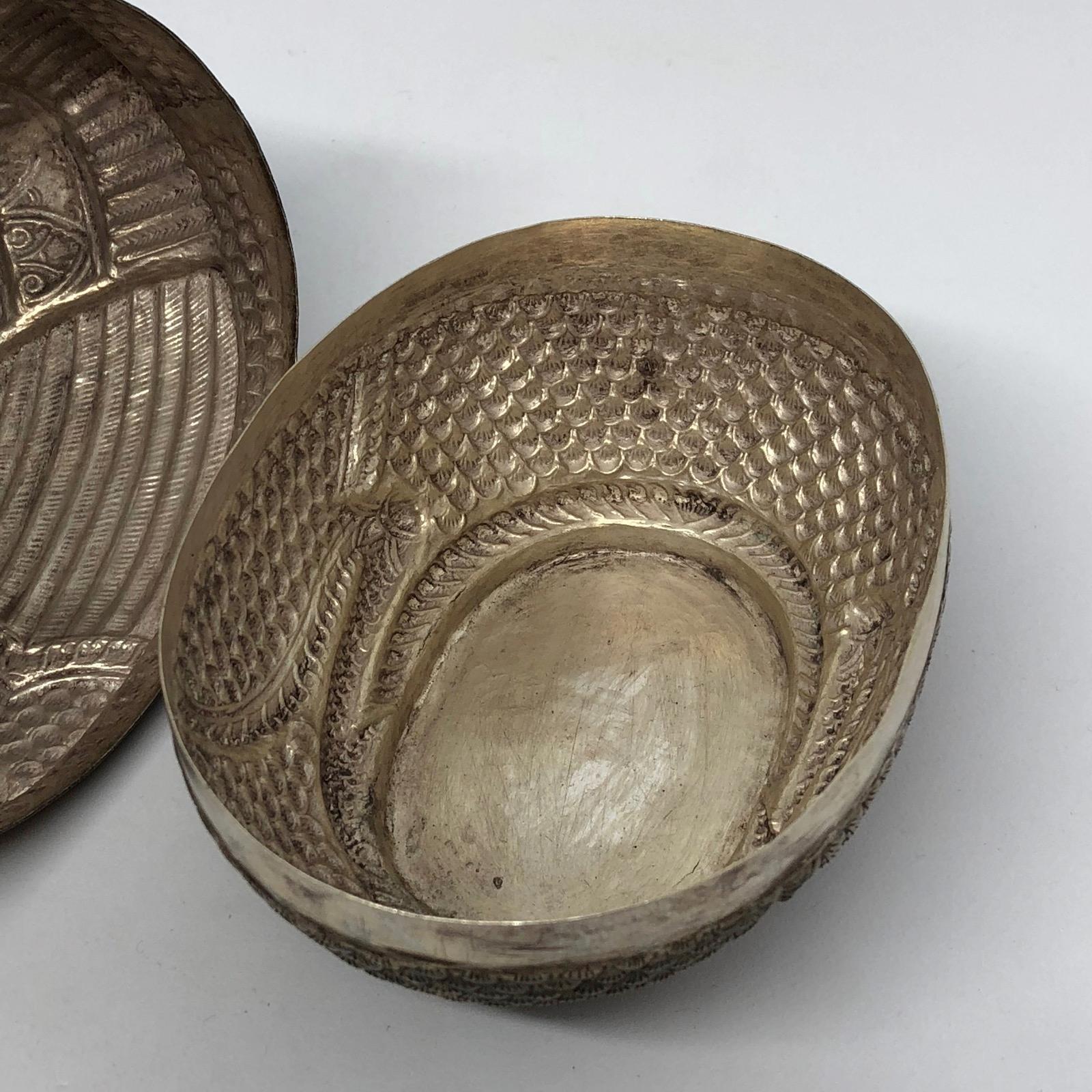 Early 20th Century Handmade Khmer Bird Silver Box by Cambodian Artisans 2